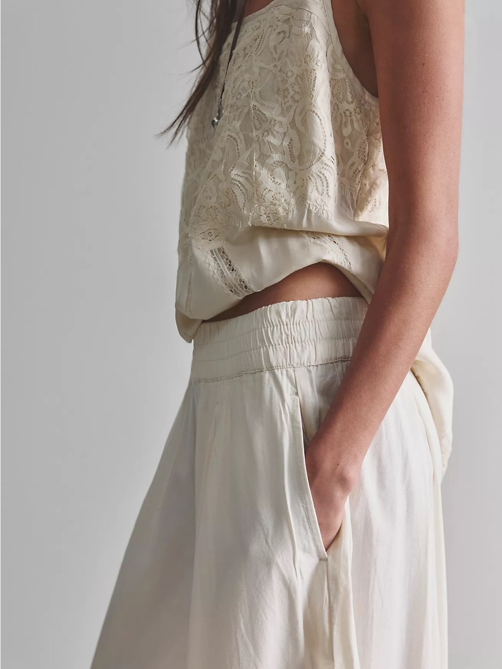 Moonflower Pull-On Balloon Pants - Picture 4 of 10